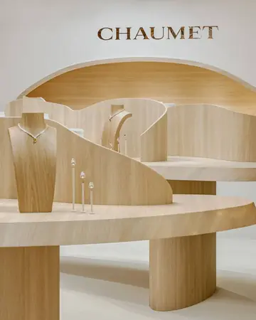 CHAUMET